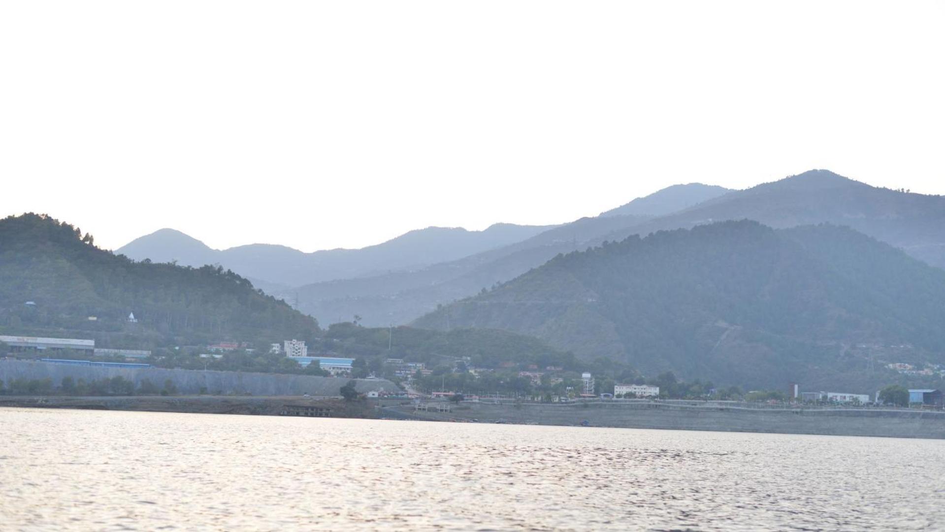 Haut Monde King'S Paradise Resort Kanatal Luaran gambar